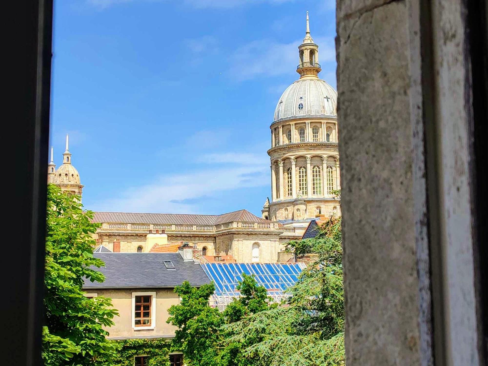 Vue Basilique, Au Coeur De La Vieille Ville Boulogne-sur-Mer Eksteriør billede